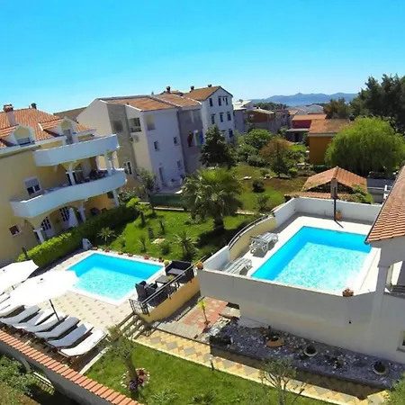 Lovely In Apartament