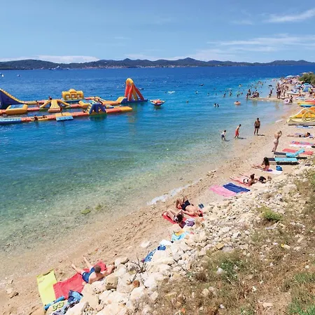 Apartment Cozy In With Heated Swimming Pool Zadar